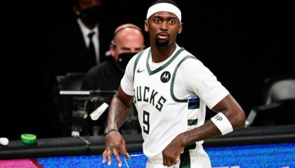 开云体育在线-波蒂斯：叫我雄鹿劲量小子 妈妈为我骄傲